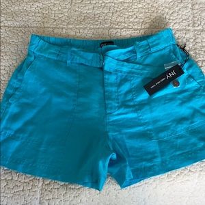 Women’s Shorts ~ Jones New York